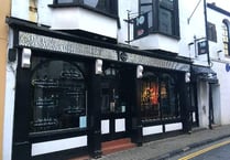 Brickbat for Tenby bar as council objects to proposed increase in opening hours