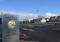 Discussions going 'round in circles' over Tenby school traffic chaos