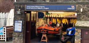 Tenby crew rescue beach-goers cut off by the tide