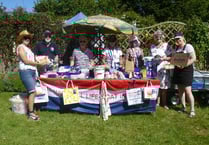 Open Gardens event raises £400 for RNLI