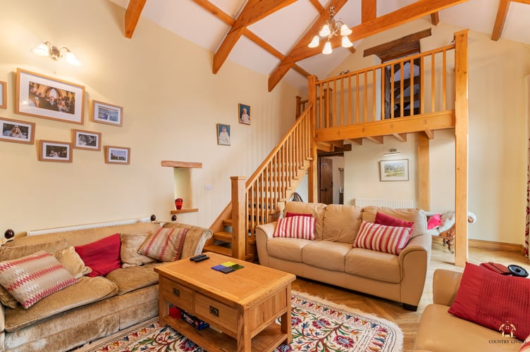 The Old Barn lounge