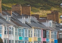 Survey reveals drop in house sales - despite rise in homes for sale