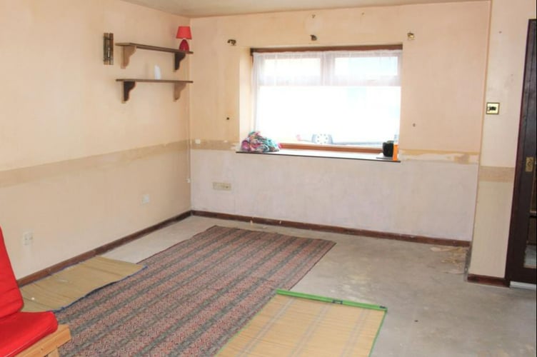 pembroke fixer uppers