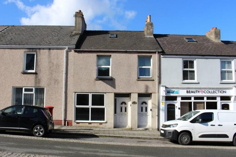 pembroke fixer uppers