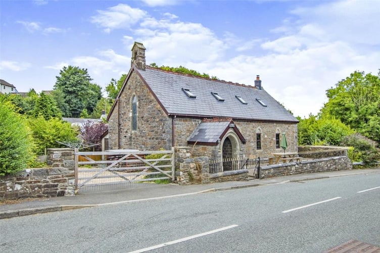 pembroke chapels