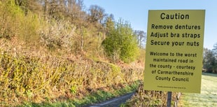 Fed-up residents install hilarious road sign 