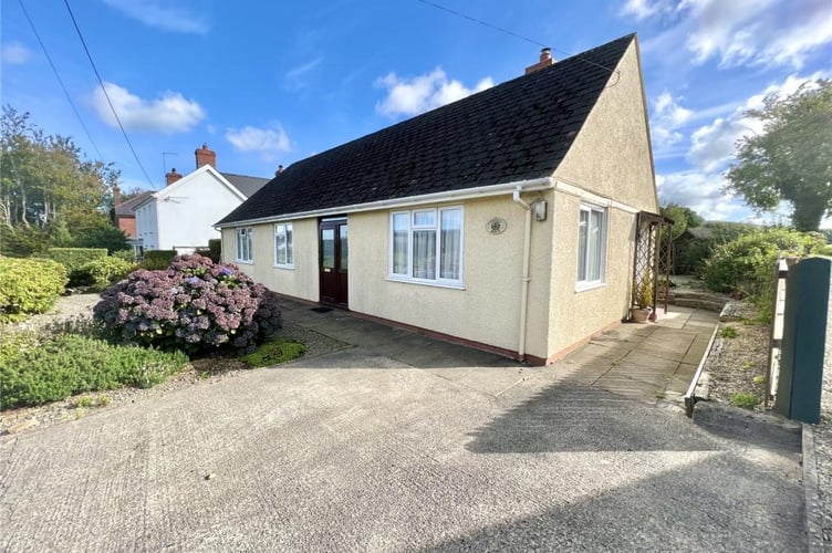 tenby auction