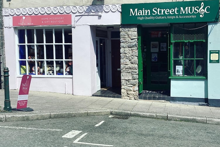 Main Street Music, Pembroke