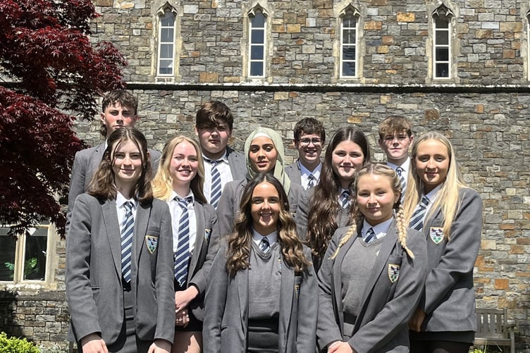 Seren Learners from Ysgol Greenhill, Tenby