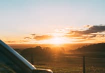 How to drive safely in a heatwave