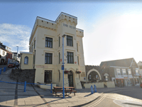 Grace Saundersfoot holds ‘Hello Sunday’ breakfast event at the Hean