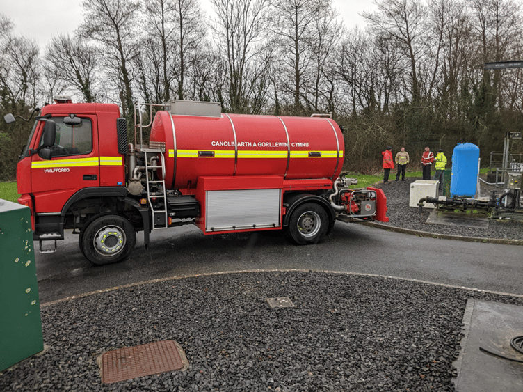 Mid and West Wales Fire and Rescue Service Water Bowser refilling at a treated UV water site.