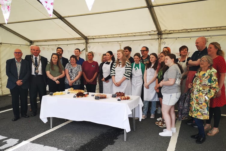 Entrants of the Bake Off event are seen with judges Paul Davies MS, Stephen Crabb MP and Cllr Thomas Tudor.