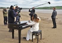 Rhod Gilbert chooses Llansteffan Beach for Stand Up To Cancer filming location 