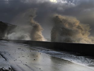 Storm Ciarán arrives at dawn - scenes at Amroth seafront