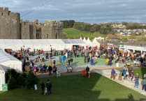 TODAY: Don’t miss Santa's Arrival and the Christmas Market at Pembroke Castle