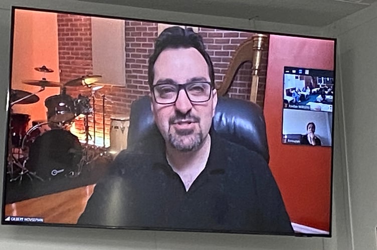 Gilbert Hovsepian video link