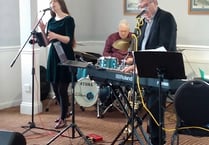 Tenby Jazz Lunch does Christmas