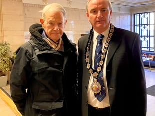 Council Chairman meets Holocaust survivor