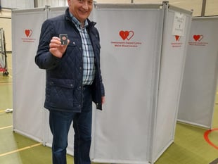 Kilgetty man gives blood for 100th time at Tenby session