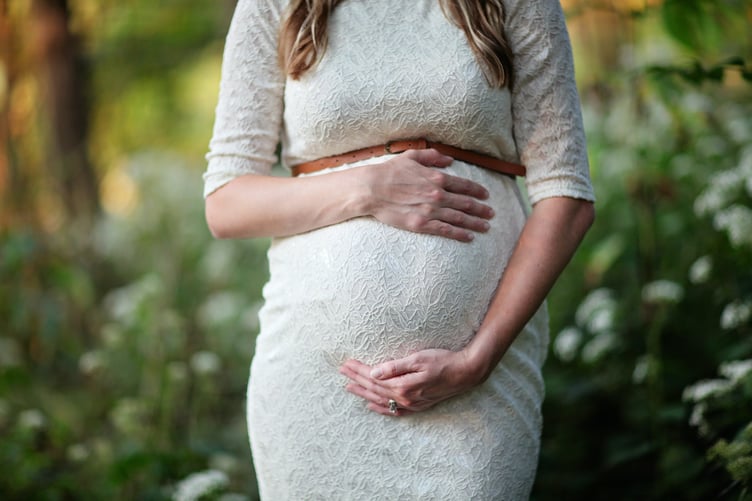 Photo by Leah Newhouse: https://www.pexels.com/photo/pregnant-woman-photoshoot-618923/