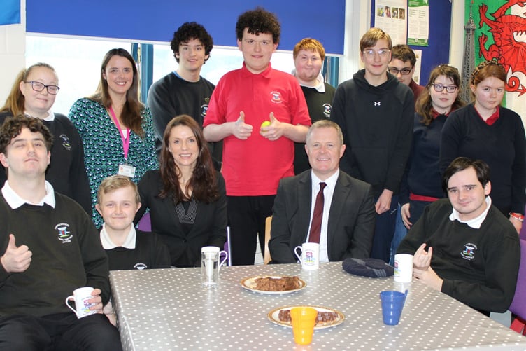 Jeremy Miles at Portfield school, Haverfordwest