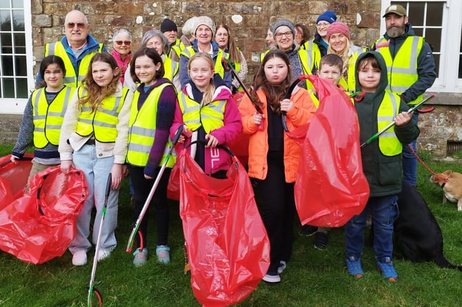 Nearly 20 Uzmaston residents, young and old, turned out for the village’s first litter pick organised by Abby Bryan and Jo Battelley in conjunction with Keep Wales Tidy.