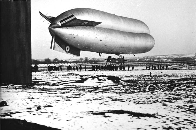 A ’Coastal’ airship at Milton Air Station in World War I.
