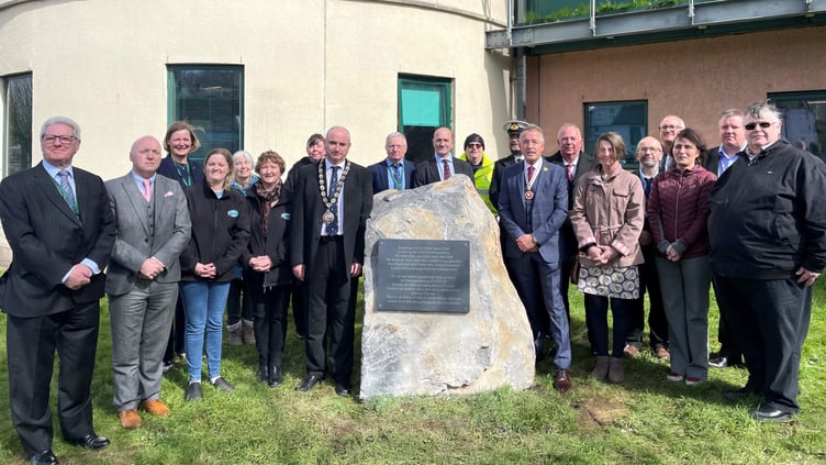 A lasting tribute for Pembrokeshire loved ones lost during the Covid-19 pandemic and those working on the frontline has been placed at County Hall.