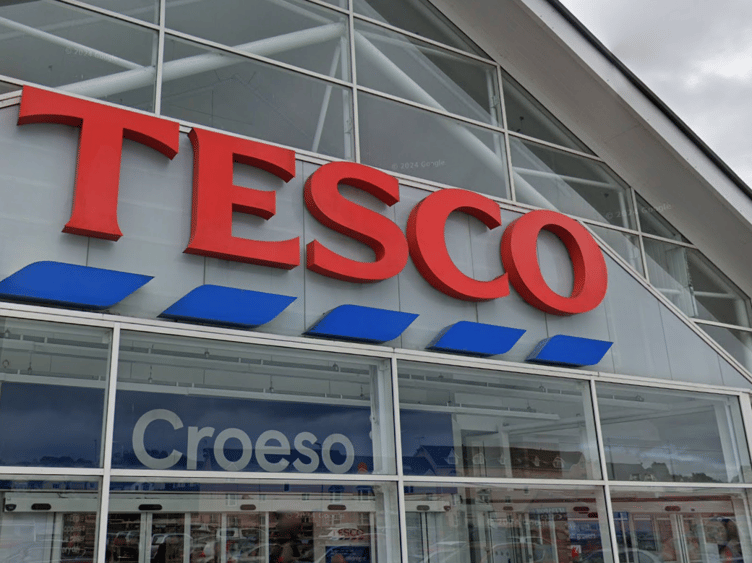 Tesco, Pembroke Dock