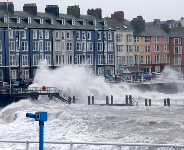 Flood alert issued along Cardigan Bay coastline