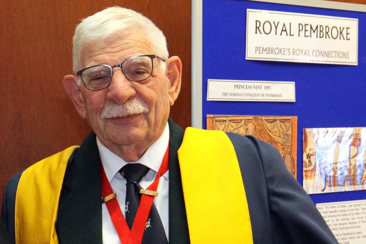 Pembroke Gild of Freemen Master Cllr Dennis Evans