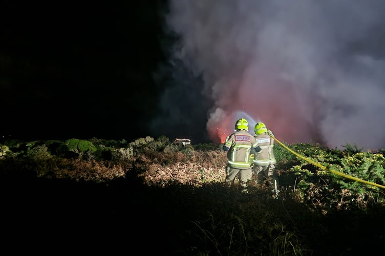 Firefighters tackling grass fire at St Ishmaels, Pembrokeshire