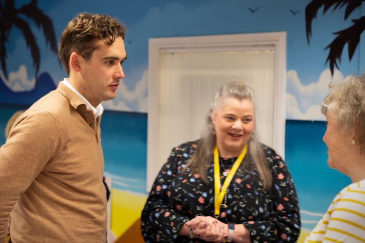 Henry Tufnell MP visiting Sandy Bear Children’s Bereavement Charity