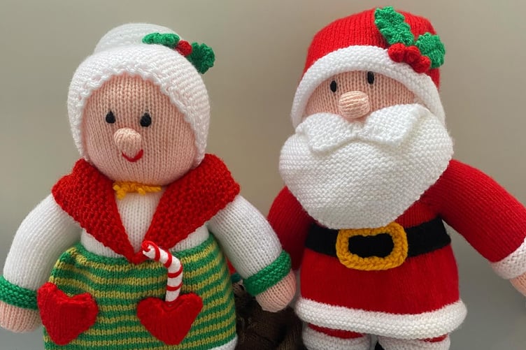 Father and Mother Christmas knitted decoration