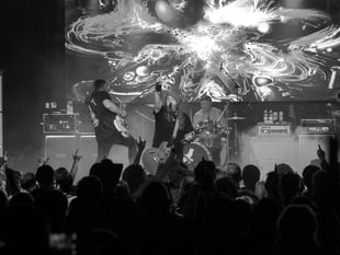 Foo Fighters and Nirvana tribute acts rock Tenby at Easter