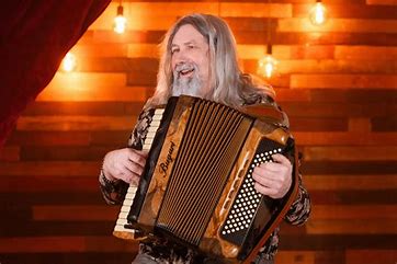 Coracle’s Paul Hutchinson, Paul Hutchinson, previously of Hoover the Dog, and Belshazzar's Feast