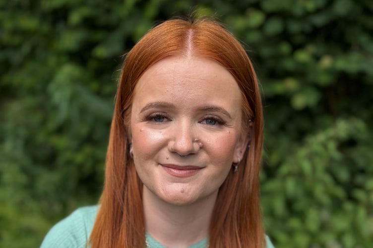Eve Thomas at 25