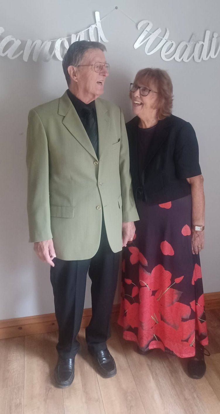 Diamond Wedding celebrations at Narberth for Lou and Gloria Lewis