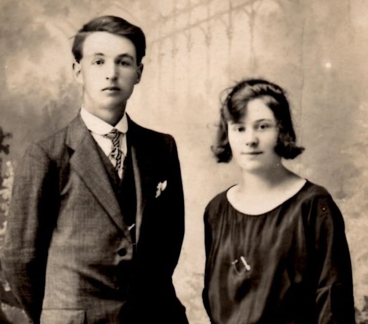 A young Gruff and Patti Thomas