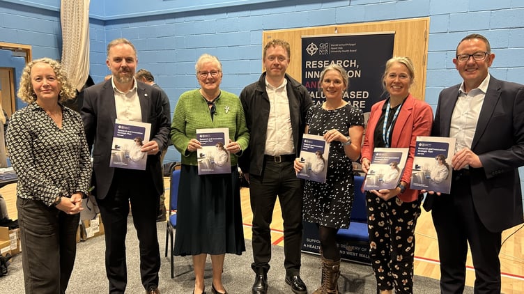 Sally Hore, Head of Research and Development; Professor Leighton Phillips, Director of Research, Innovation and Value; Professor Sue Denman, Dr Will Macintosh, Dr Anna Collenette, Professor Helen Munro and Hywel Dda's Medical Director, Mr Mark Henwood.