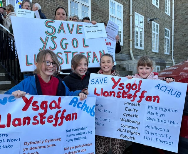 Carmarthenshire Council to decide Ysgol Llansteffan's Fate
