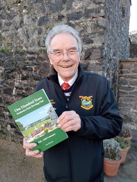 Ken Edwards with his Pembroke Dock Bowling Club book, ‘One Hundred Years’