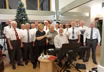 Pembroke Choir spreads Christmas cheer