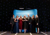 Hywel Dda team wins at Optometry Awards