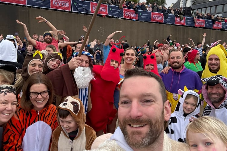 Marion Paturel Justgiving Saundersfoot NYDS Playgroup