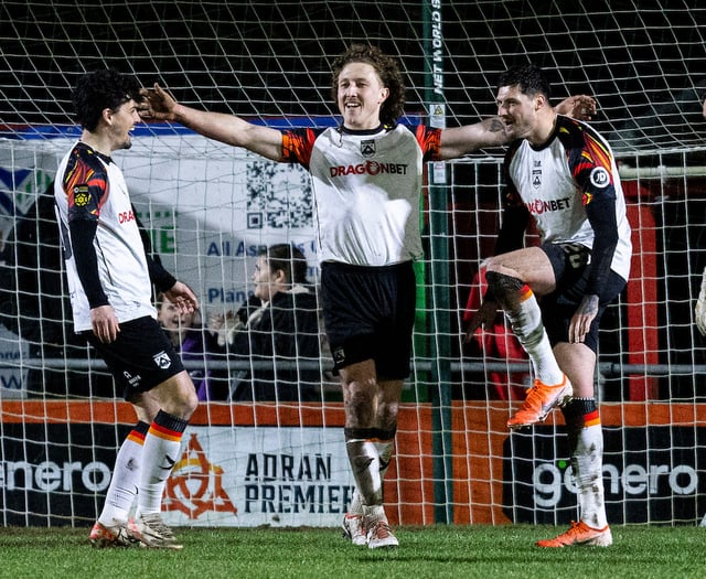 Win VIP match experience with Sandy Bear