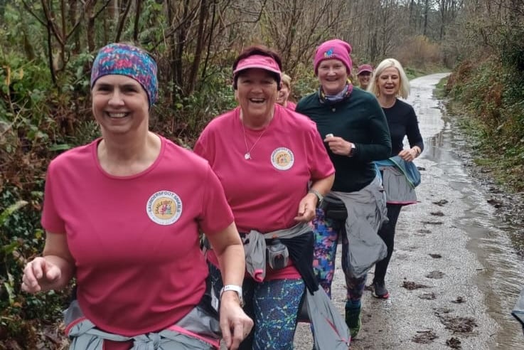 Ladies taking part in the Saundersfoot Runners Food Bank Run 2026