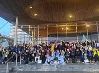 BSL Wales Consortium celebrates sign language bill