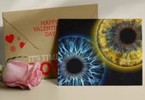Discover Eyemazy Tenby’s iris art on first anniversary